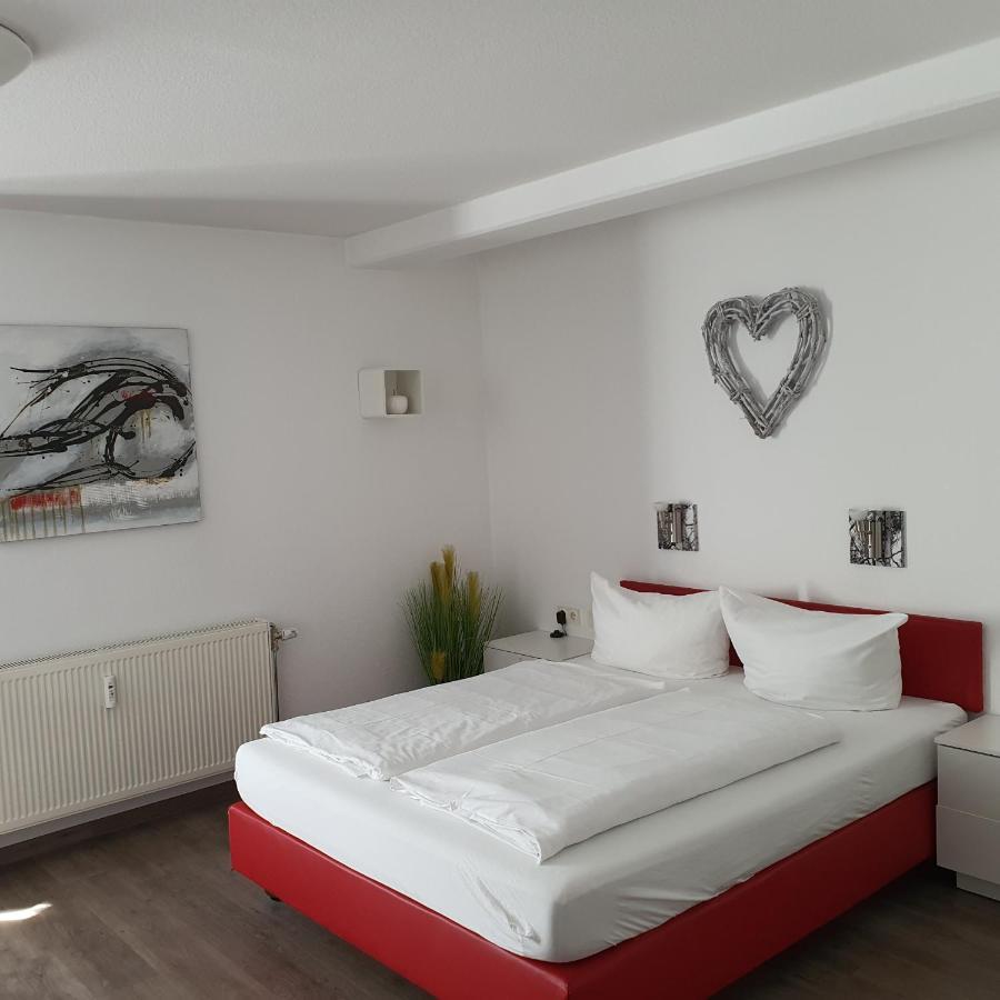 Hotel Postbauer-Heng, E-Mobilitaet, Ladestationen Fuer Elektroautos Habitación foto